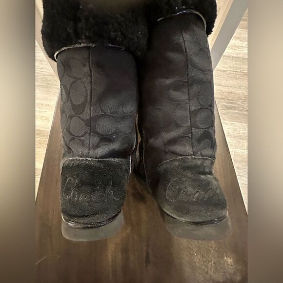 Authentic Coach Nikole A7266 Fur Boots Black size 7 B - Picture 5 of 7